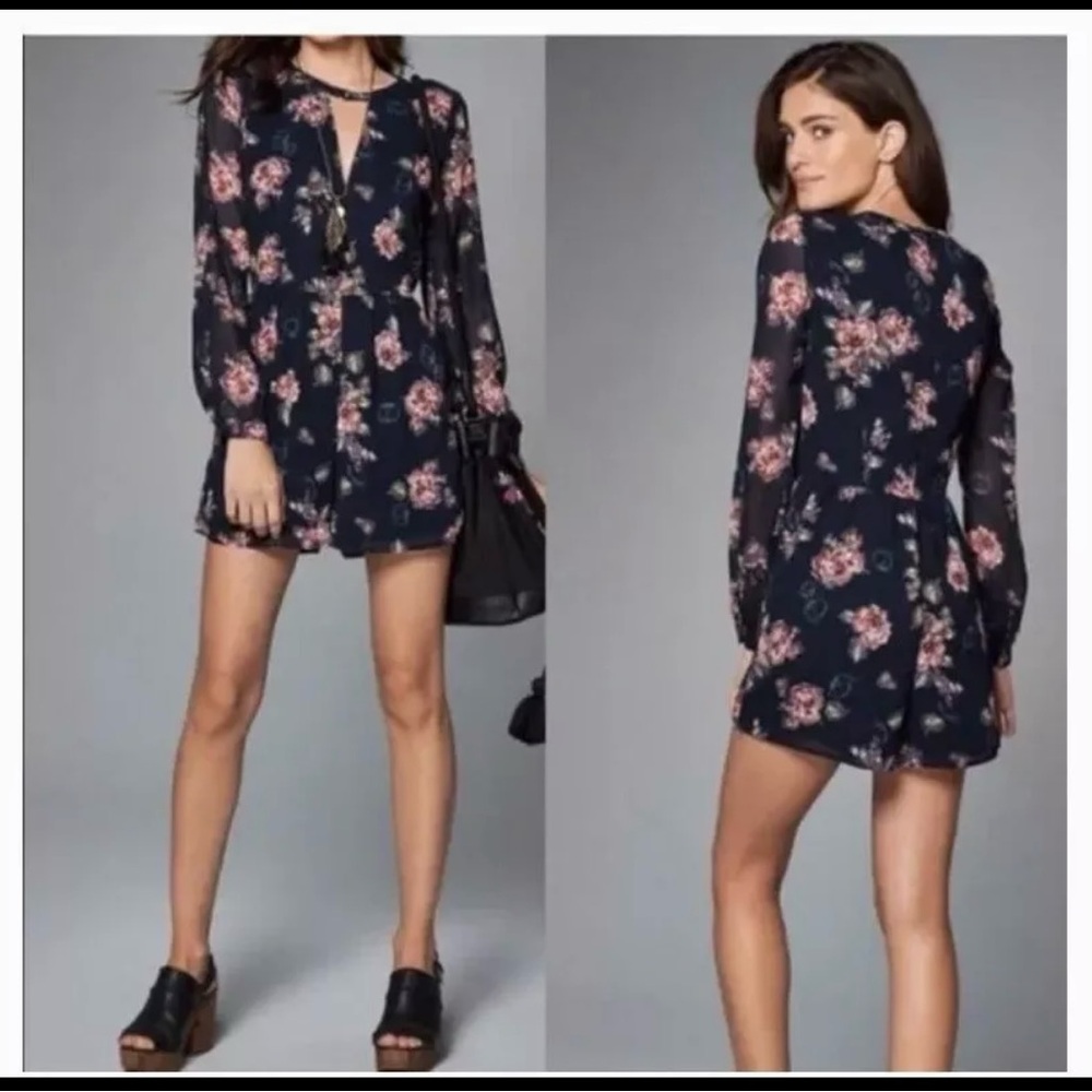 Abercrombie & Fitch long sleeve romper